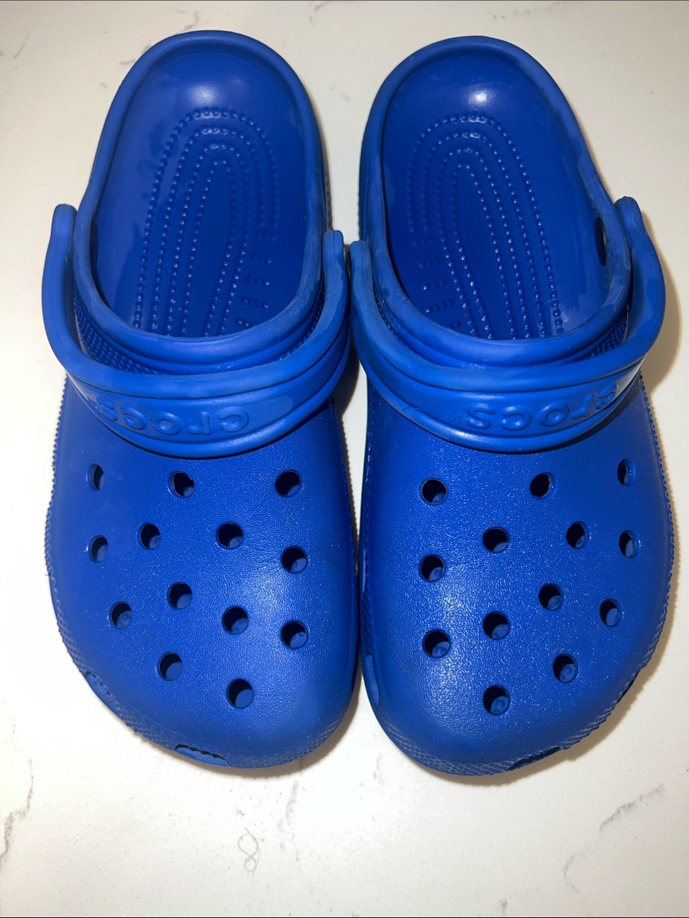 CROCS Kids Lightweight Clog in Bright Blue size 5